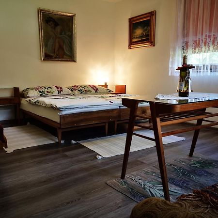 Ranc Nova Zem Hotell Blatná Polianka Exteriör bild