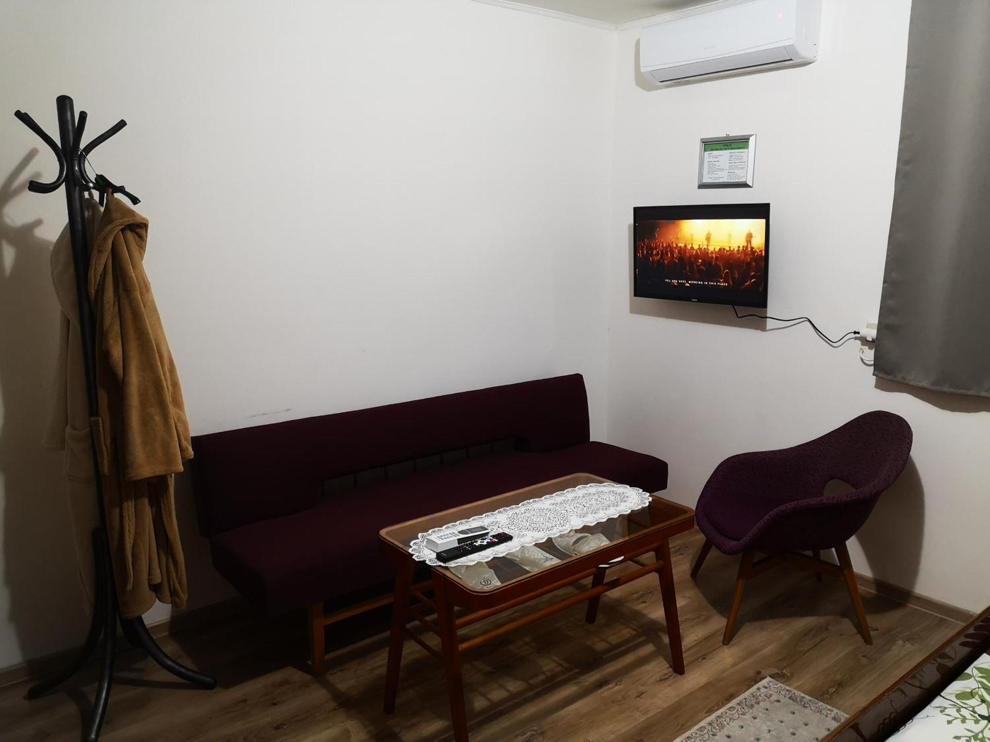 Ranc Nova Zem Hotell Blatná Polianka Exteriör bild
